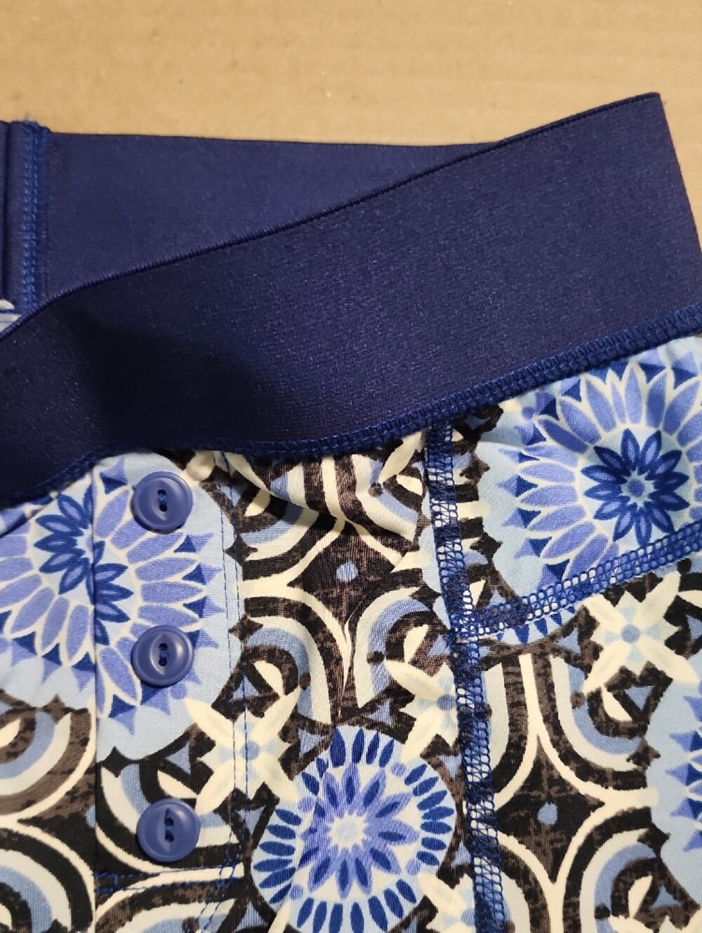 FP Movement Fireside Kaleidoscope Print Base Layer Leggings - Picture 13 of 13